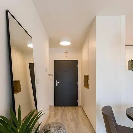 Apartment Urban With Possibility Of Parking *